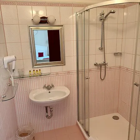 Vinna Kavarna Микулов