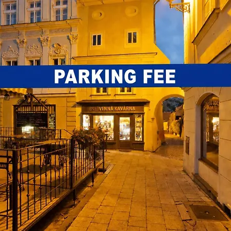 Pensión (ne)vinná Kavárna