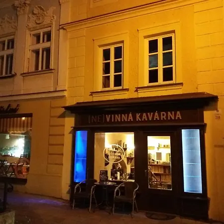 Penzion (ne)vinná Kavárna Mikulov