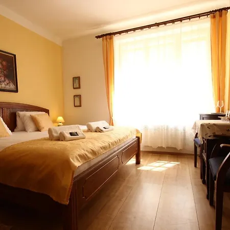 Vinna Kavarna 3* Микулов